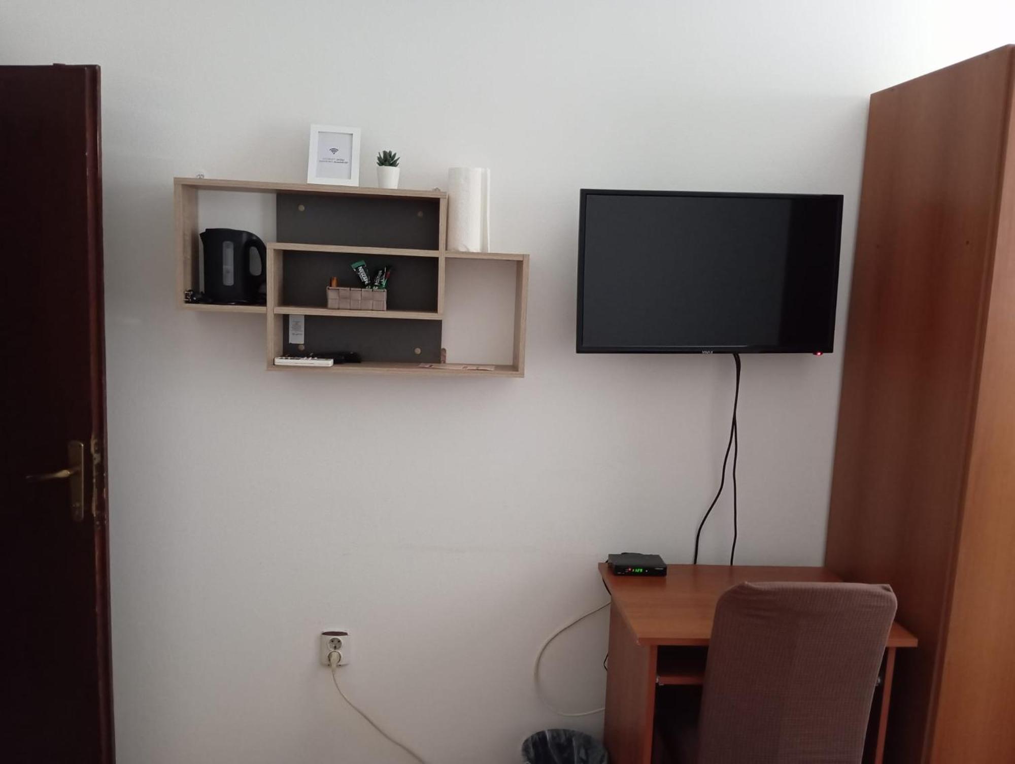 Ferienwohnung Jasna1 Knin Exterior foto