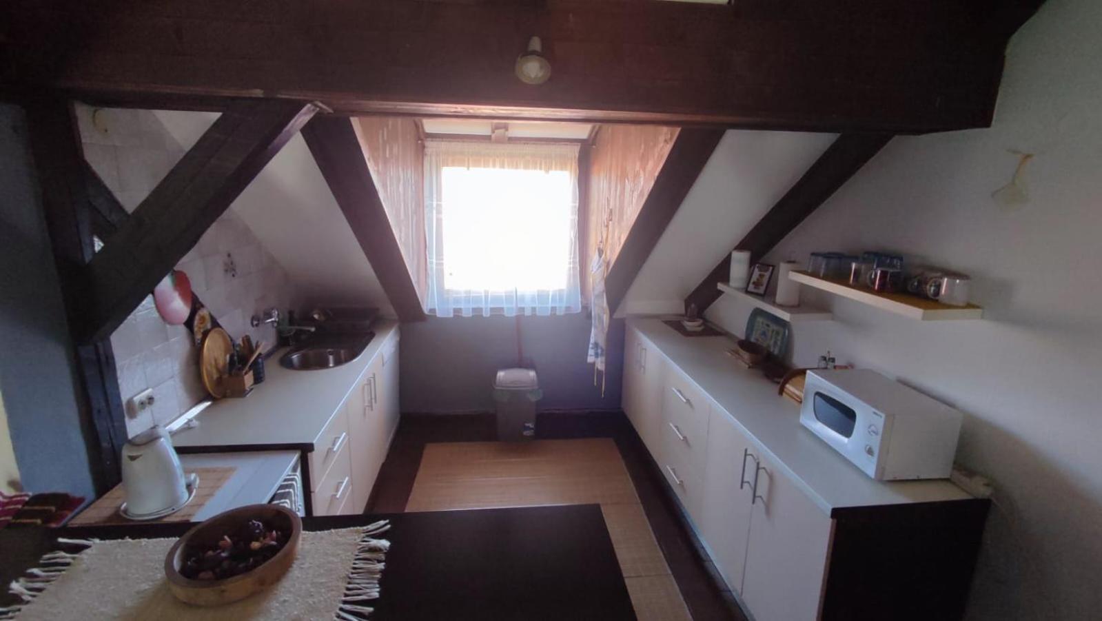 Ferienwohnung Jasna1 Knin Exterior foto